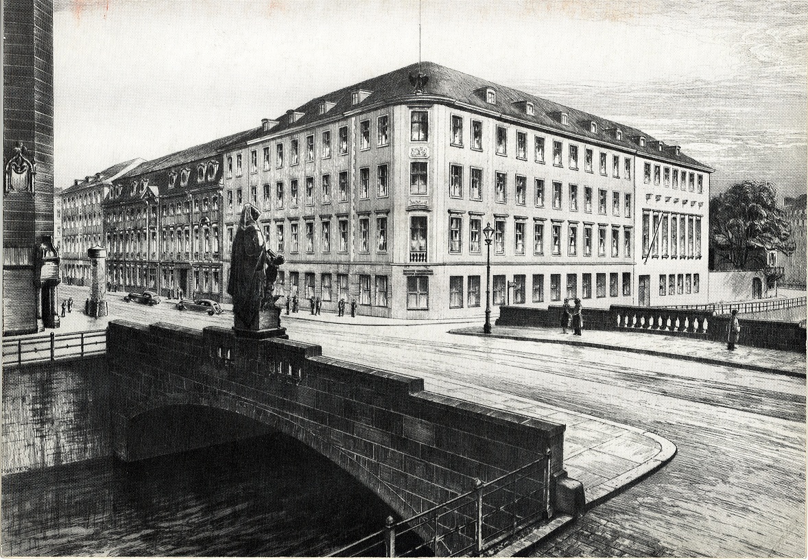 Gebäude der DGZ (Deutsche Girozentrale) in der Gertraudenstraße in Berlin